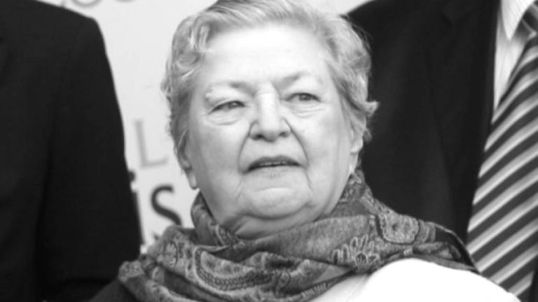 Draga Olteanu Matei (1933–2020)