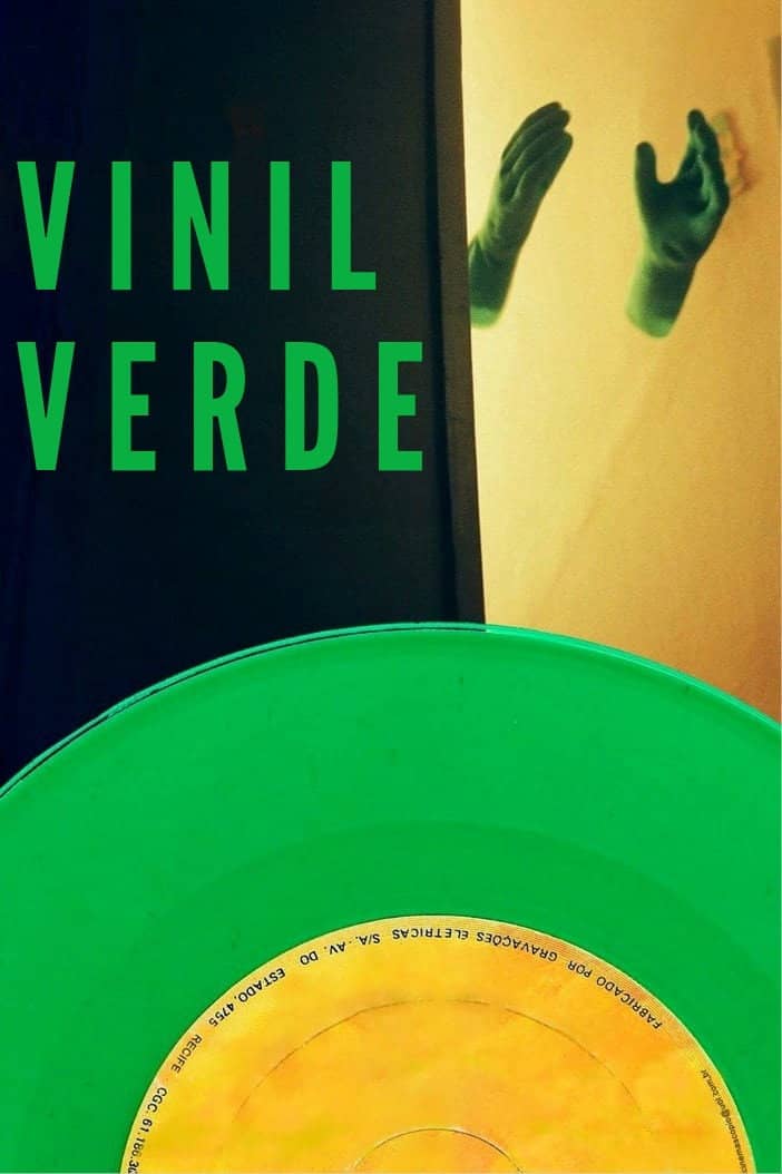 recenzie de film Vinil Verde, Kleber Mendonça Filho, 2004